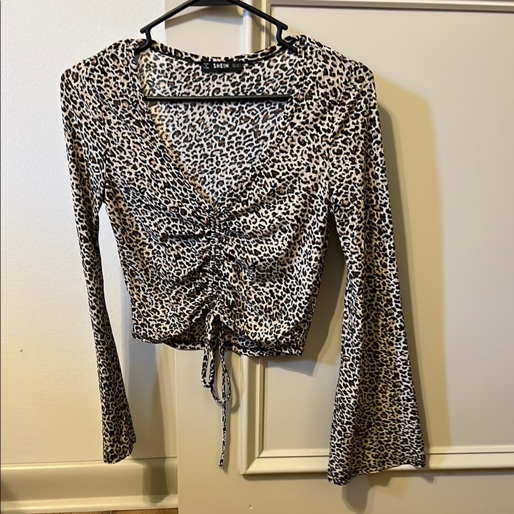 SHEIN Black and White Ruched Crop Blouse